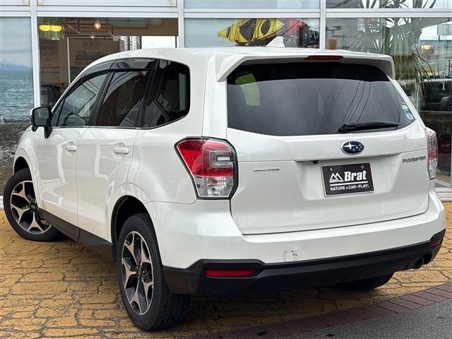 Subaru FORESTER 2016 8290035-19
