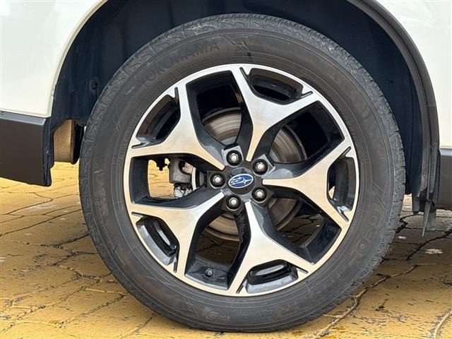 Subaru FORESTER 2016 8290035-3