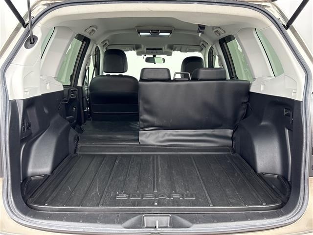 Subaru FORESTER 2018 8290048-11