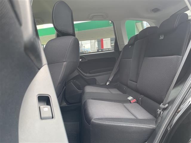 Subaru FORESTER 2013 8290065-2