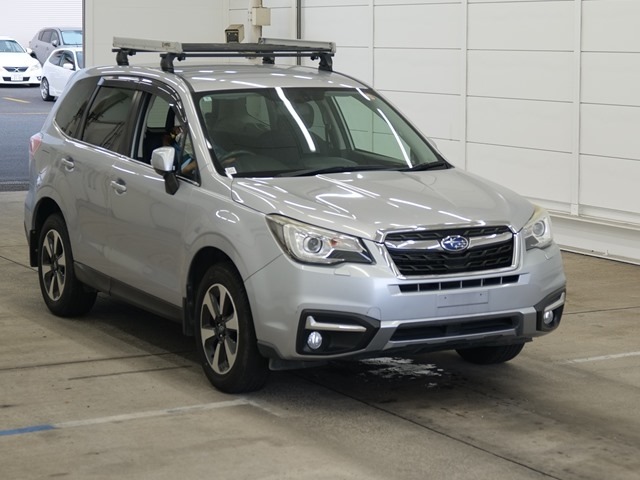 Subaru FORESTER 2016 8290117-0