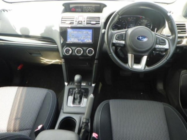 Subaru FORESTER 2016 8290154-3