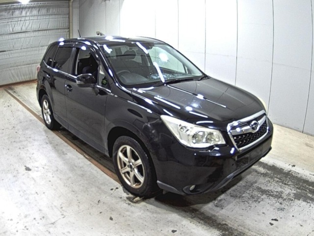Subaru FORESTER 2013 8290155-0