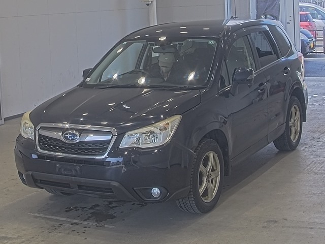 Subaru FORESTER 2013 8290165-0