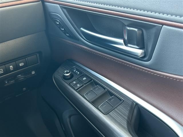 Toyota HARRIER 2024 8291800-8