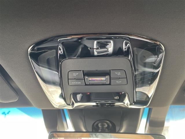 Toyota HARRIER 2023 8291811-11