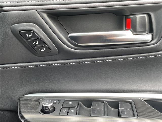 Toyota HARRIER 2023 8291811-22