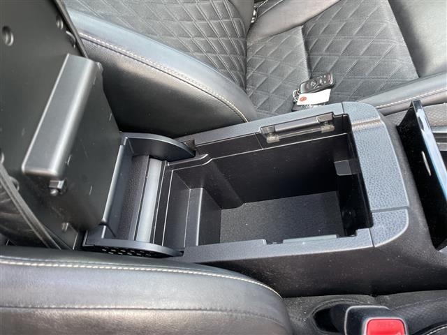 Toyota HARRIER 2014 8291812-20
