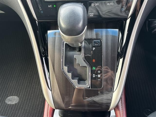 Toyota HARRIER 2018 8291861-11