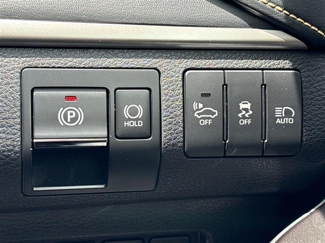 Toyota HARRIER 2017 8291920-9