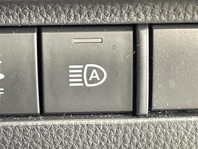 Toyota HARRIER 2023 8291930-9