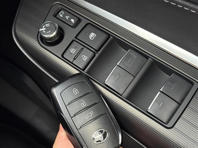 Toyota HARRIER 2025 8291962-6