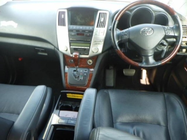 Toyota HARRIER 2010 8292071-3