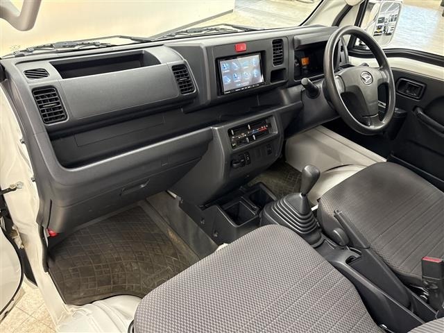 Daihatsu HIJET TRUCK 2017 8292316-22