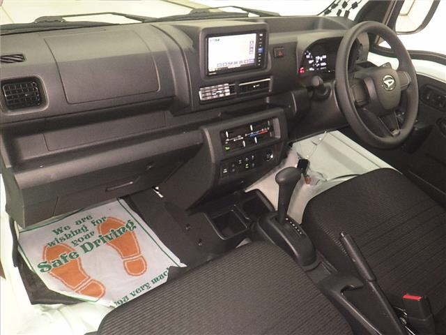 Daihatsu HIJET TRUCK 2022 8292357-4