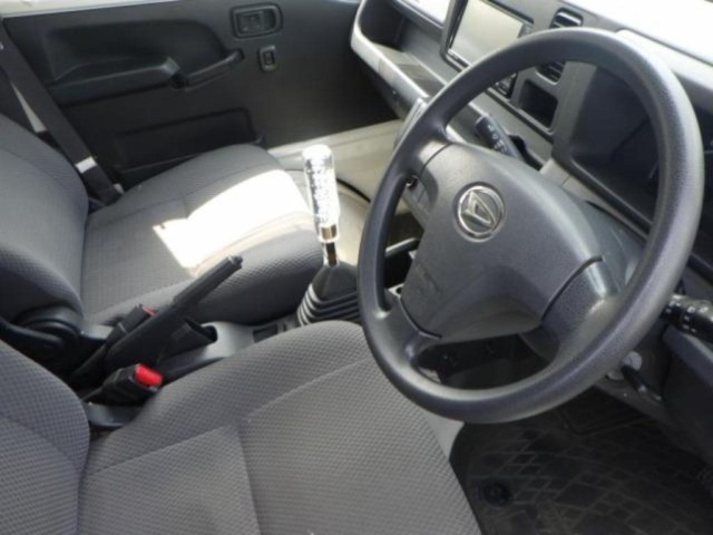 Daihatsu HIJET TRUCK 2016 8292363-3
