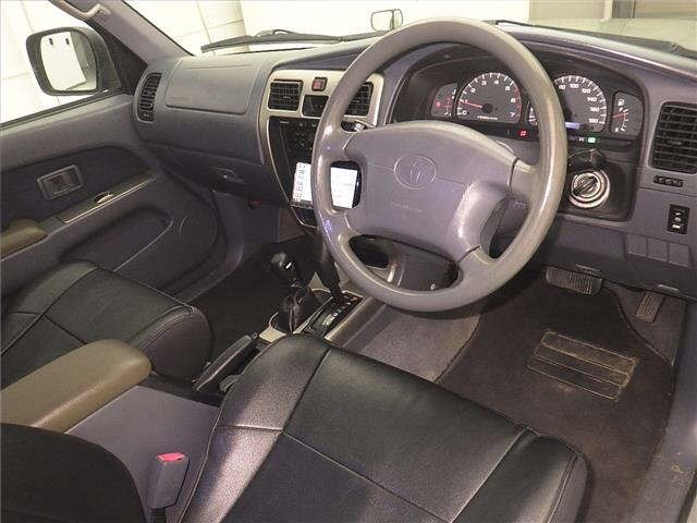 Toyota HILUX SURF 2000 8274387-3