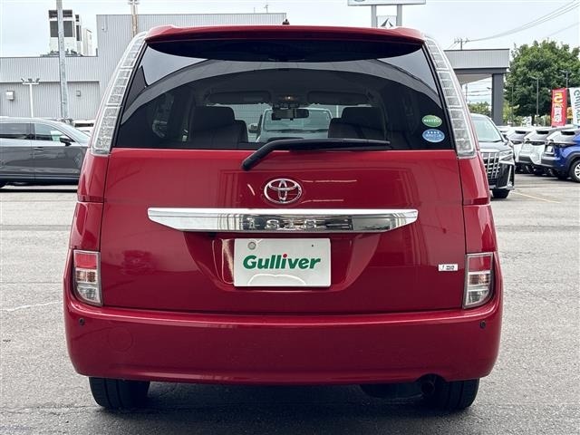 Toyota ISIS 2013 8291854-19
