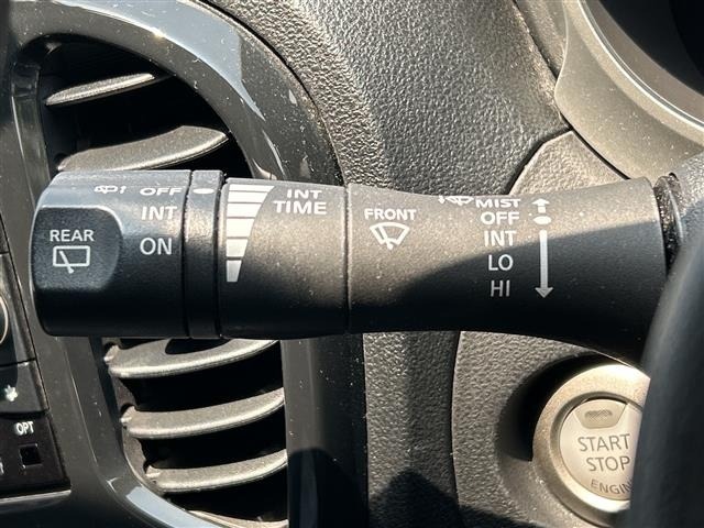 Nissan JUKE 2011 8291136-10