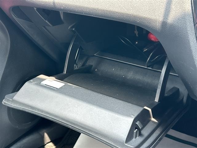 Nissan JUKE 2011 8291136-2