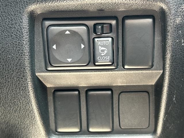 Nissan JUKE 2011 8291136-20