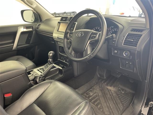 Toyota LAND CRUISER PRADO 2019 8292313-1