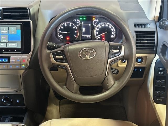 Toyota LAND CRUISER PRADO 2023 8292314-18