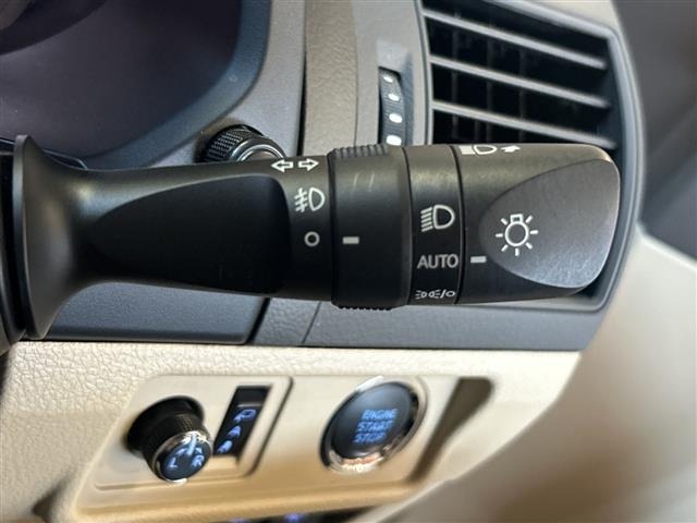 Toyota LAND CRUISER PRADO 2023 8292314-5