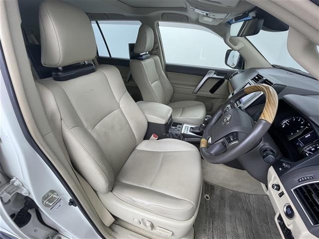 Toyota LAND CRUISER PRADO 2022 8292322-6