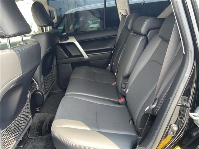 Toyota LAND CRUISER PRADO 2023 8292331-10