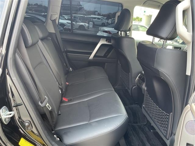 Toyota LAND CRUISER PRADO 2023 8292331-9