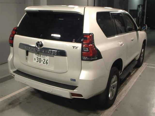 Toyota LAND CRUISER PRADO 2023 8292376-5
