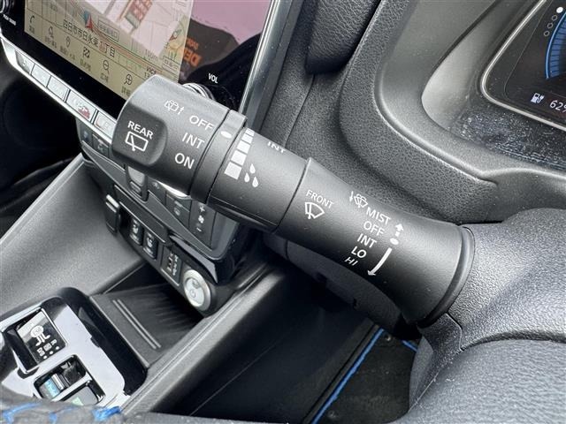 Nissan LEAF 2022 8286095-2