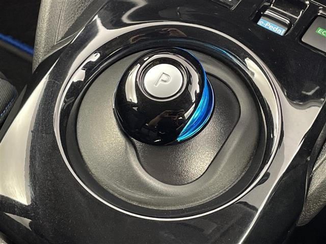 Nissan LEAF 2018 8286130-5