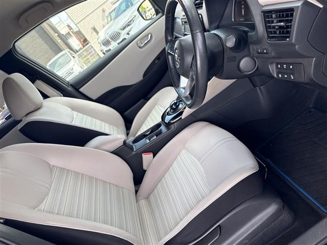 Nissan LEAF 2018 8286131-1