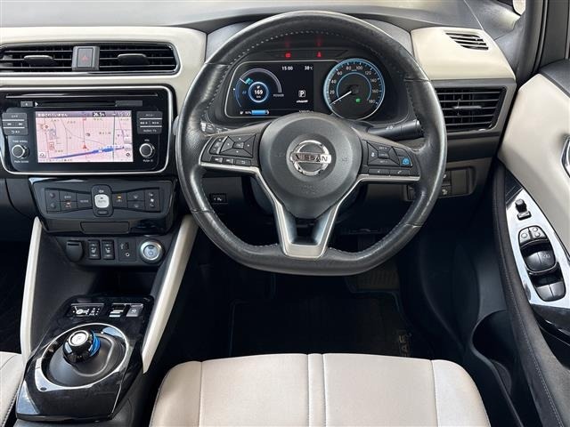 Nissan LEAF 2018 8286131-7