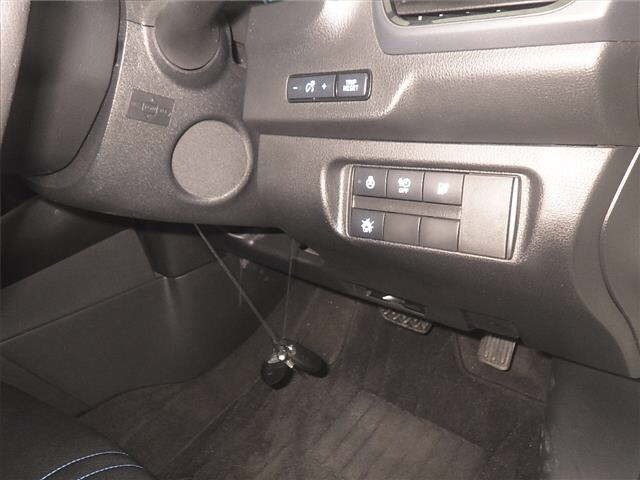 Nissan LEAF 2022 8286182-8