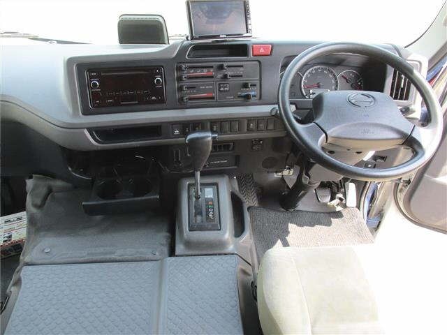 Hino LIESSE 2019 8274224-3