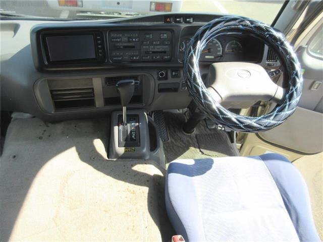 Hino LIESSE 2015 8274231-3