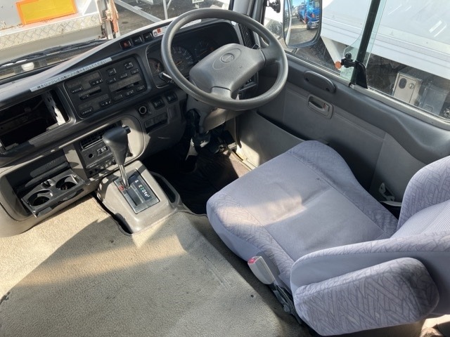 Hino LIESSE 2008 8274232-5