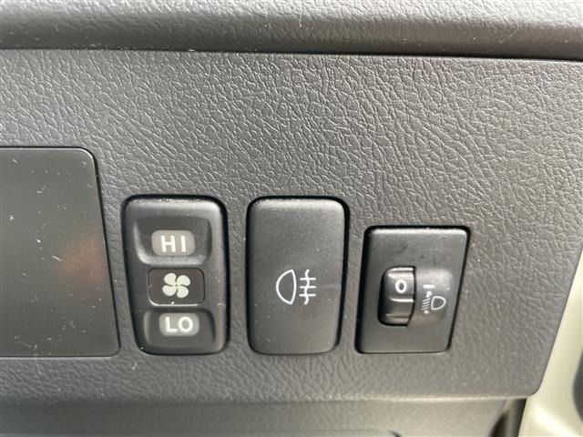 Toyota LITEACE VAN 2017 8290515-1