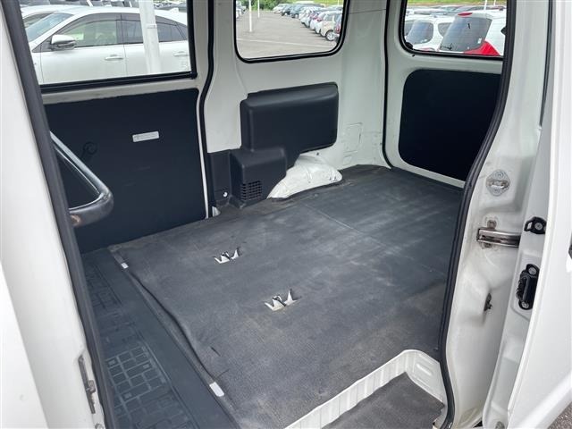 Toyota LITEACE VAN 2017 8290515-12