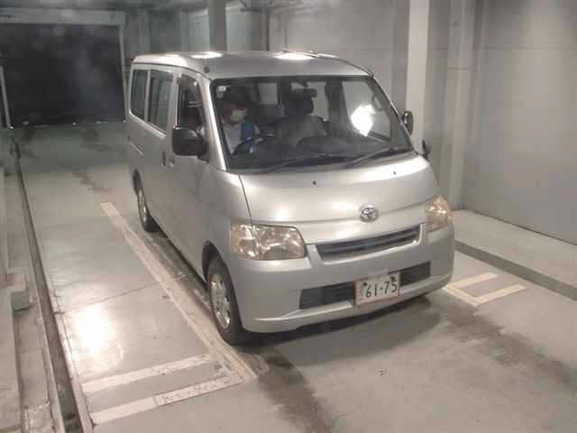 Toyota LITEACE VAN 2011 8290548-0