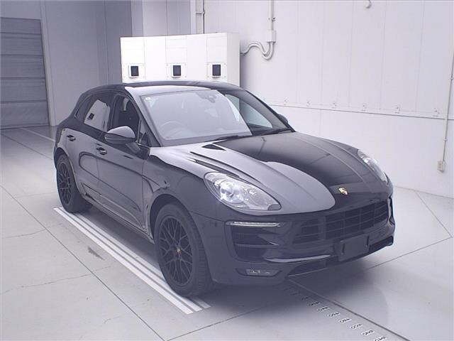 Porsche MACAN 2017 8288562-0