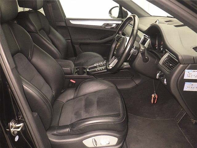 Porsche MACAN 2017 8288562-5