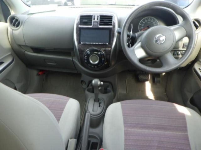Nissan MARCH 2018 8294093-3