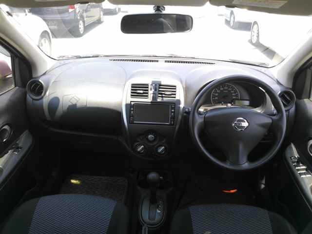 Nissan MARCH 2020 8294095-8