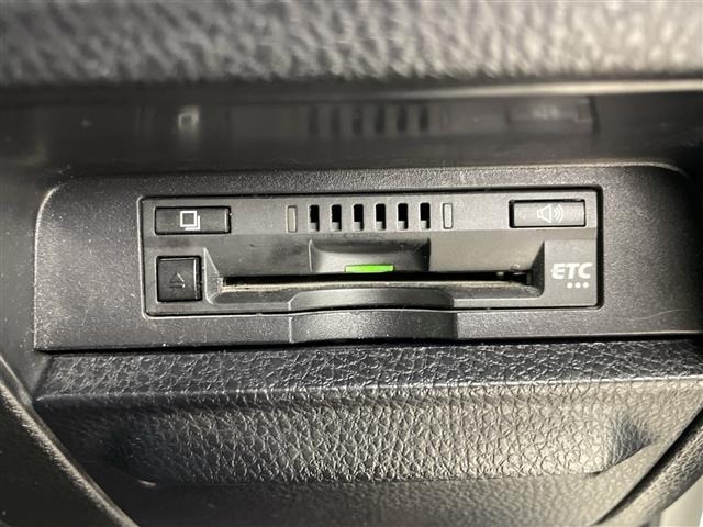 Toyota NOAH 2018 8276645-16