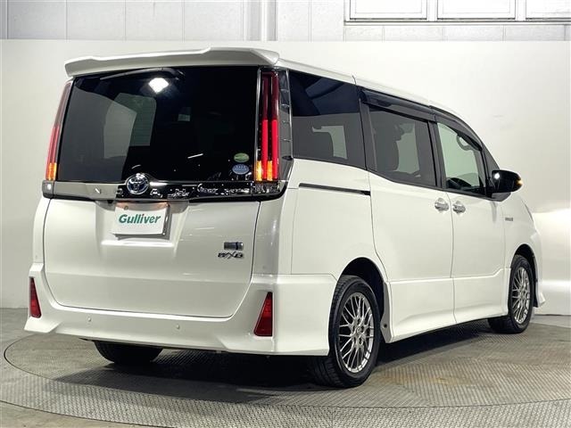 Toyota NOAH 2019 8276646-23