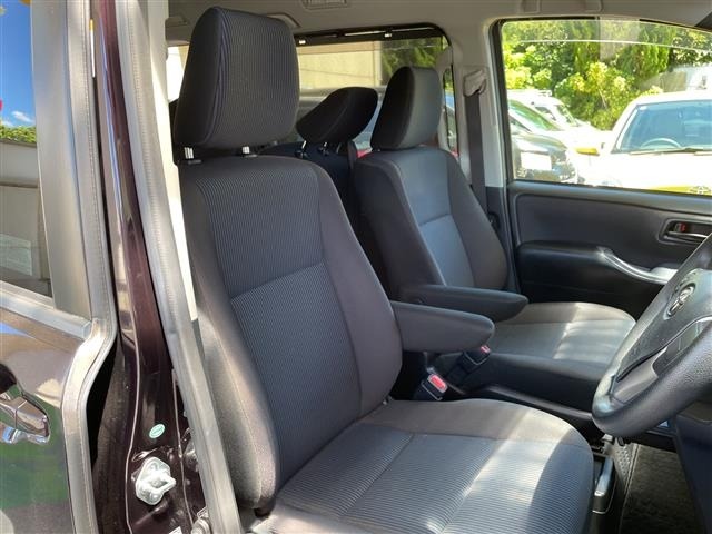 Toyota NOAH 2016 8276660-17